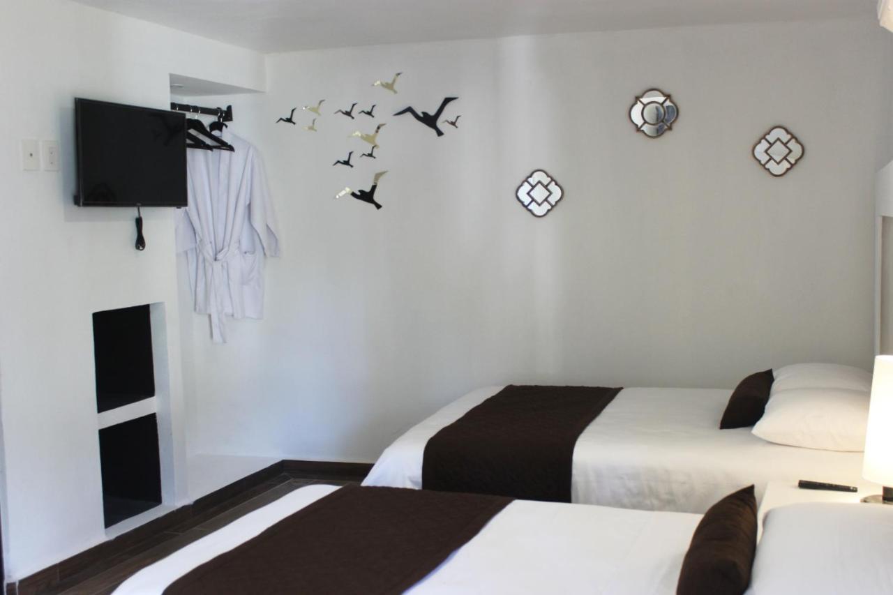 Hotel Celin Acapulco Exterior photo