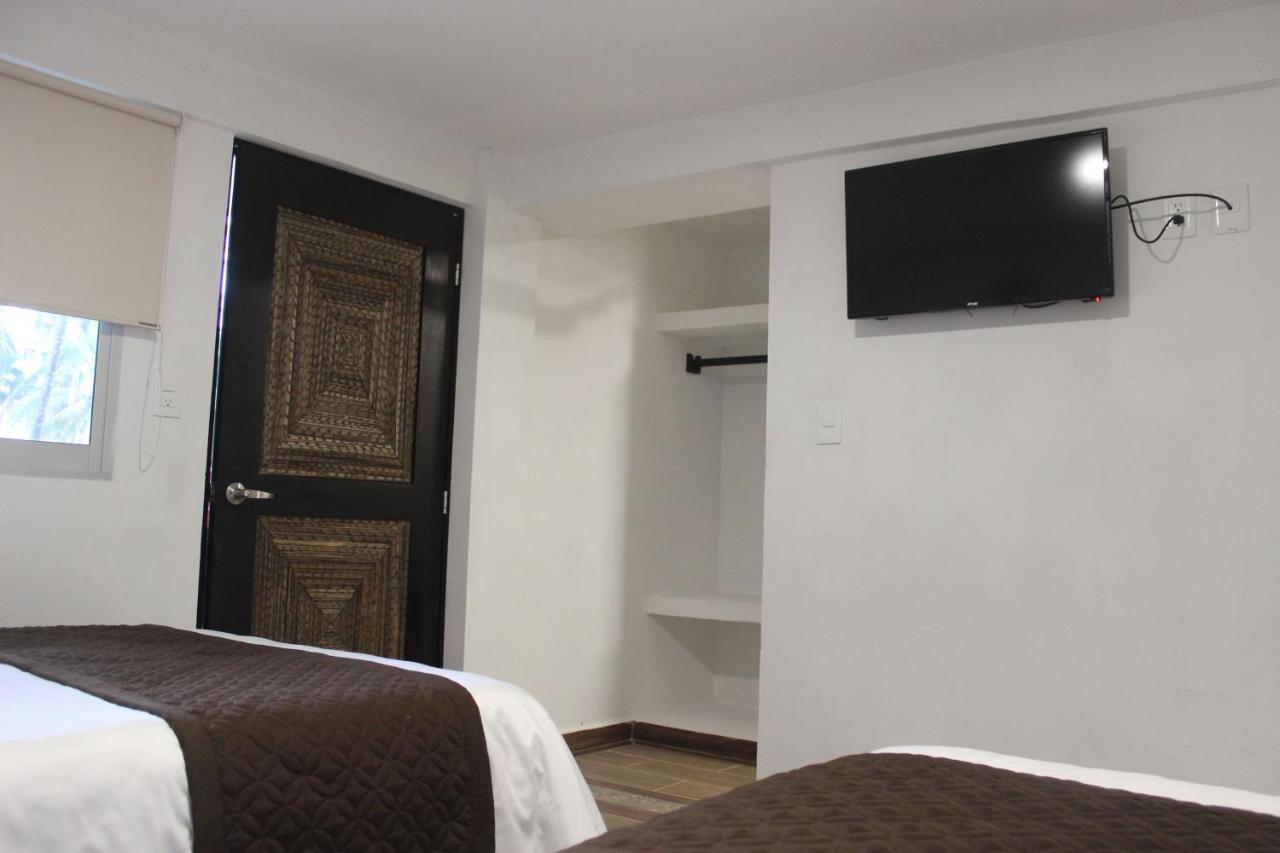 Hotel Celin Acapulco Exterior photo
